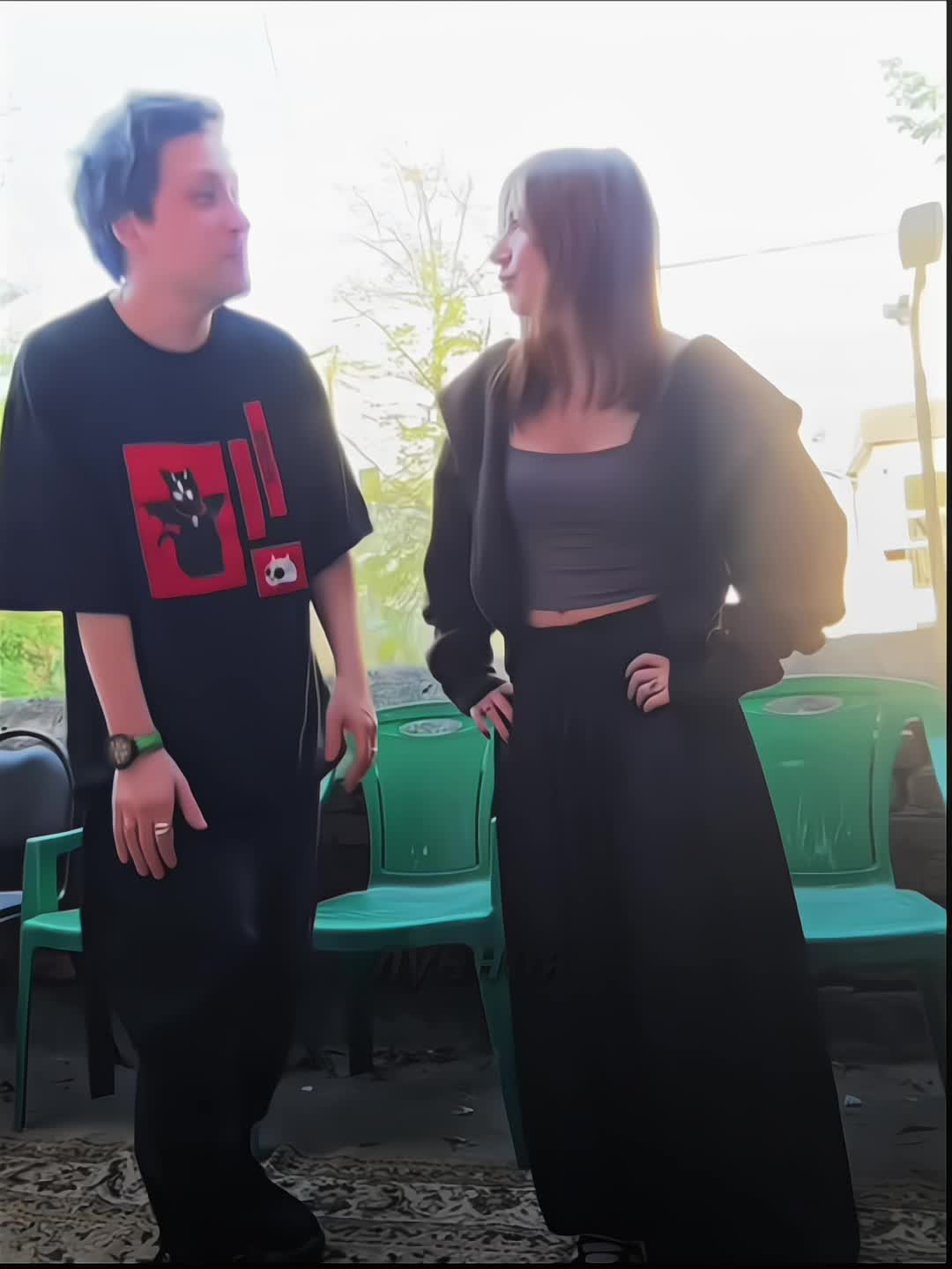 @— лунная.