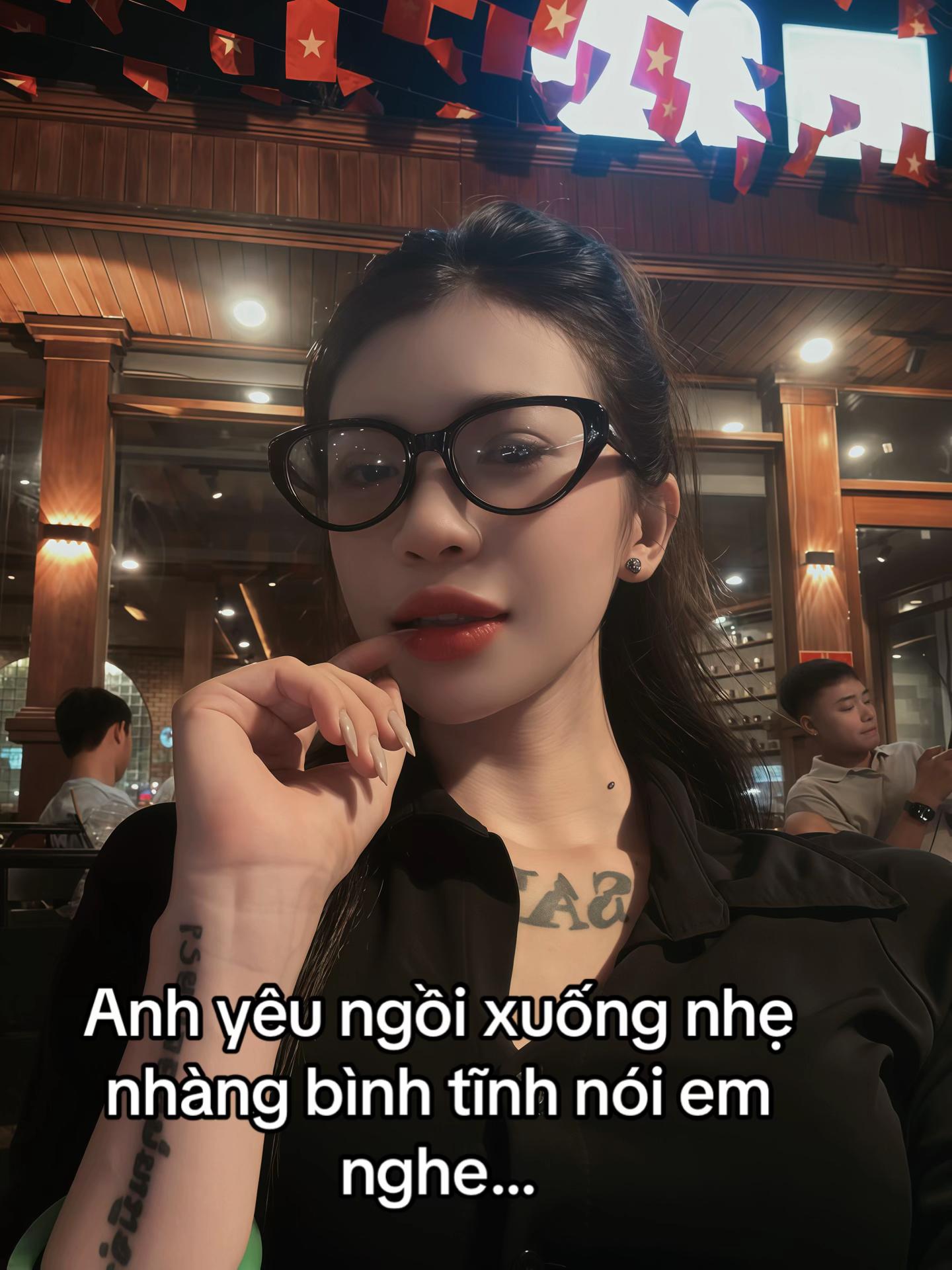 @N&agrave;ng đ&acirc;y
