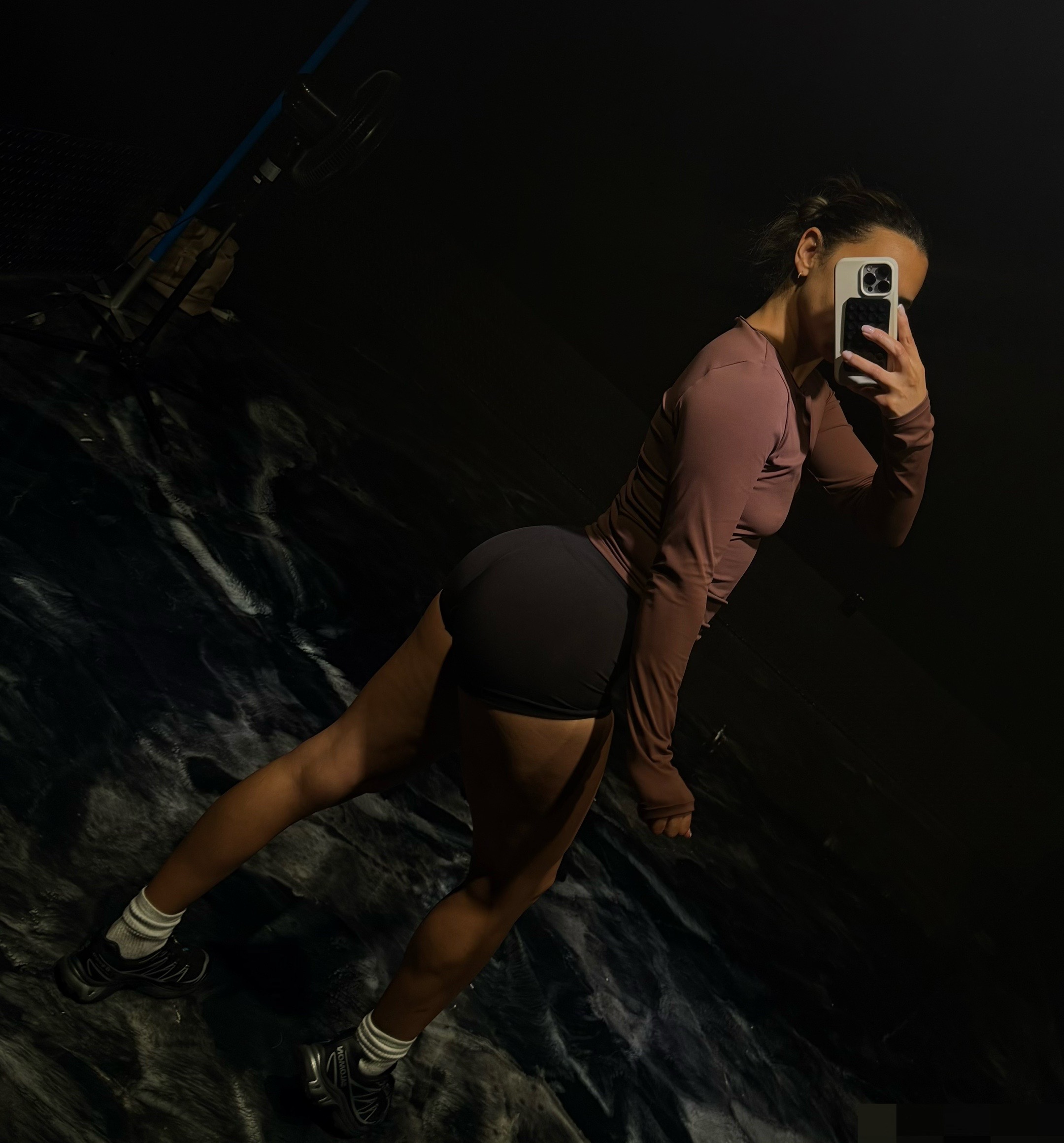@valmariegarcia