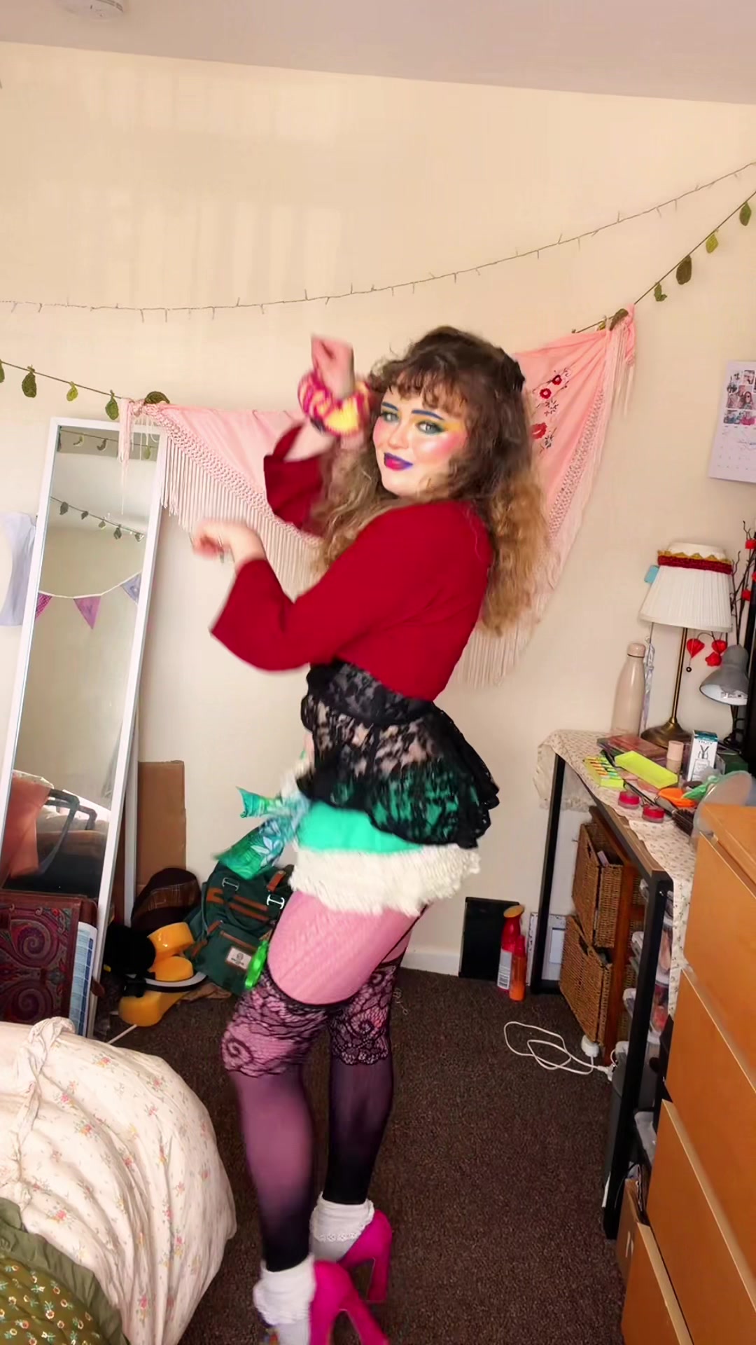 @Smolly