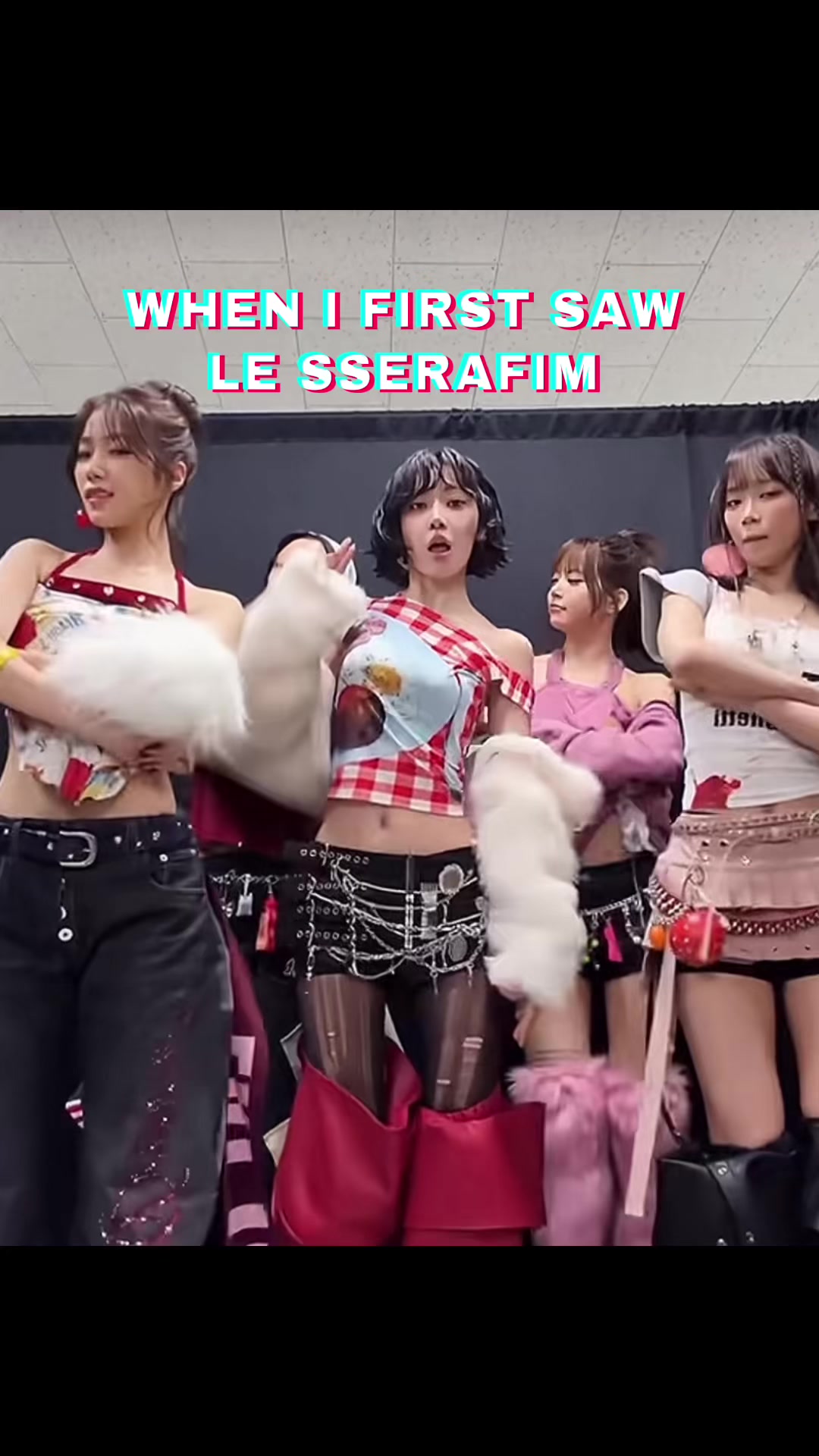 @JUST A GIRL WHO LOVES KPOP🖤💝