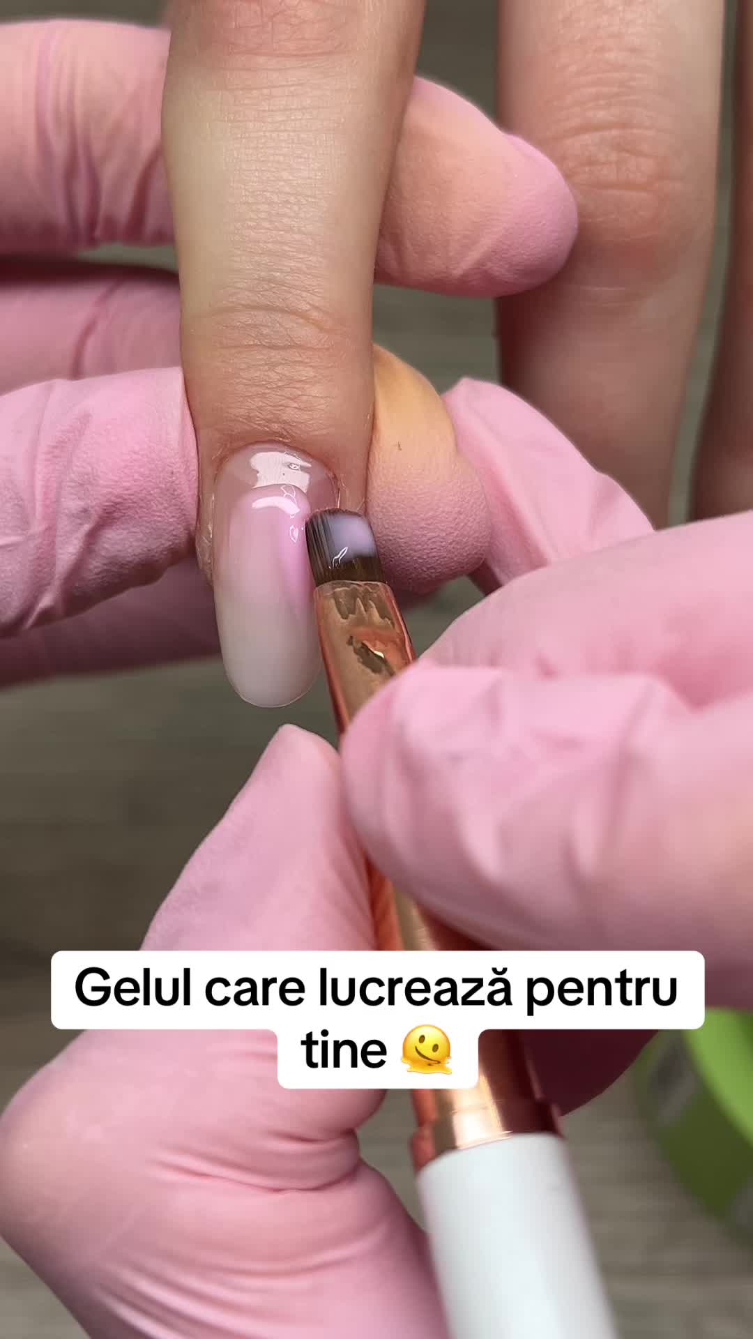 @Cluj / Manichiură /Dina
