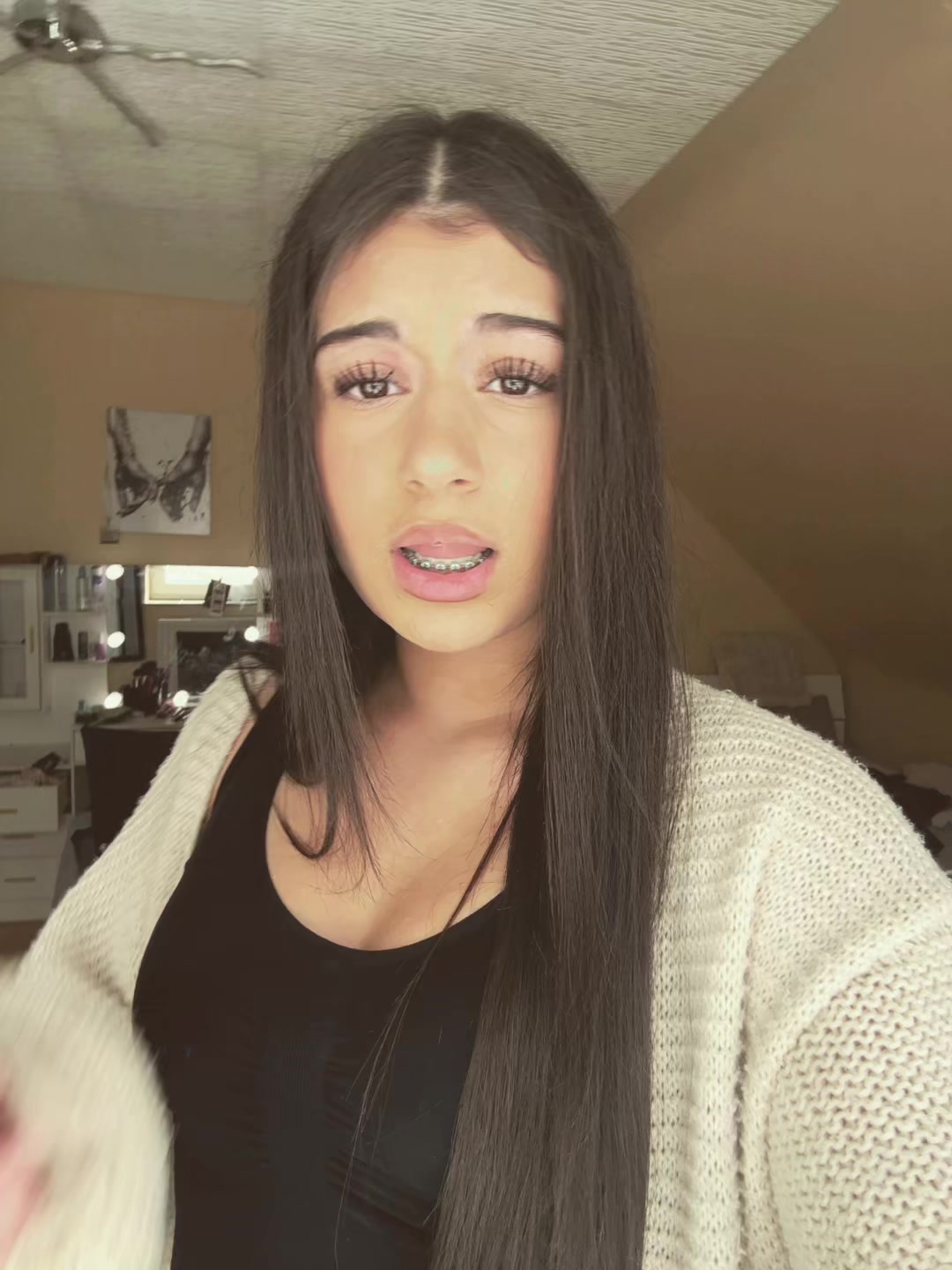 @𝑳𝒐𝒓𝒊𝒏