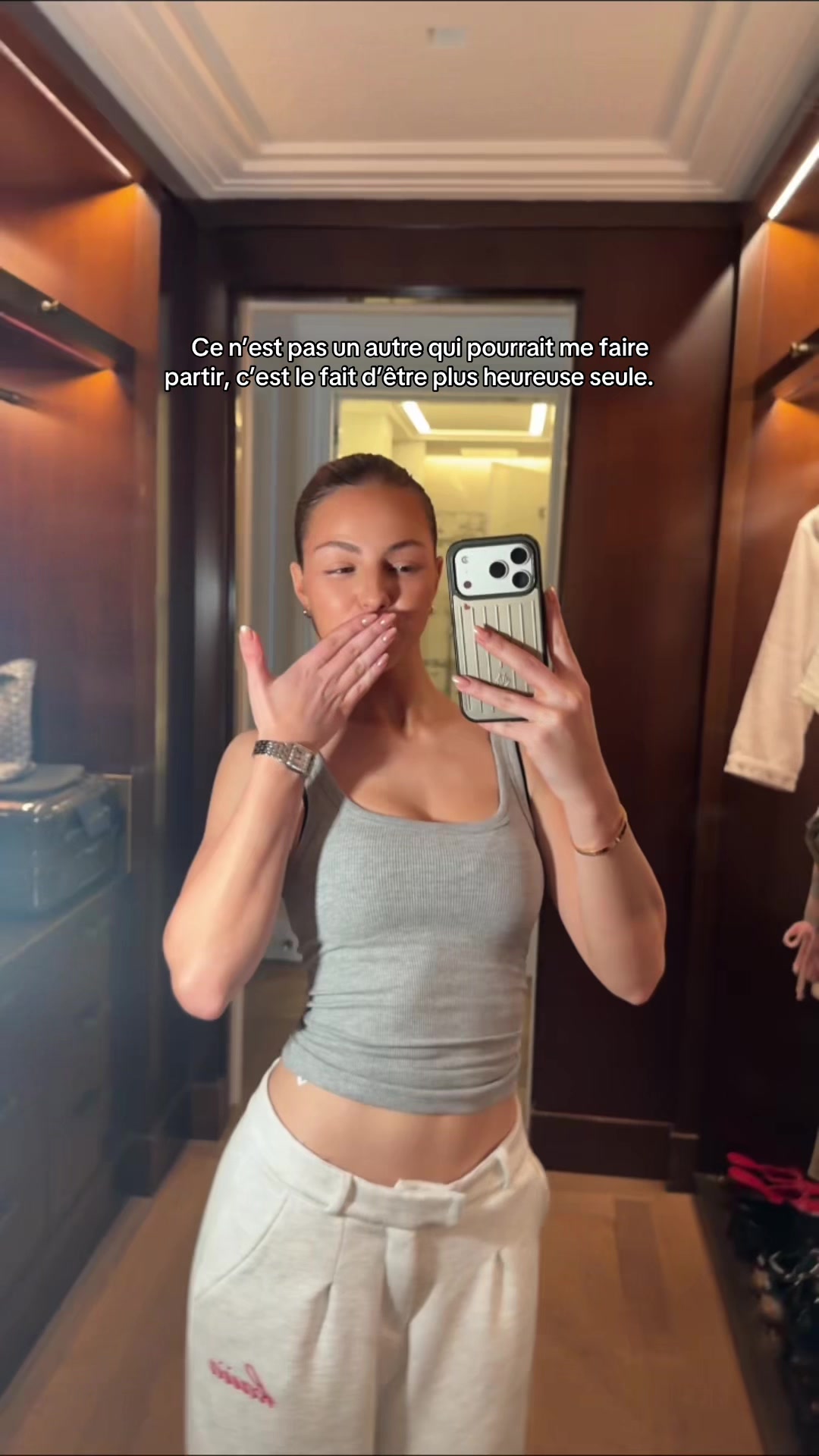 @Juliahlrr