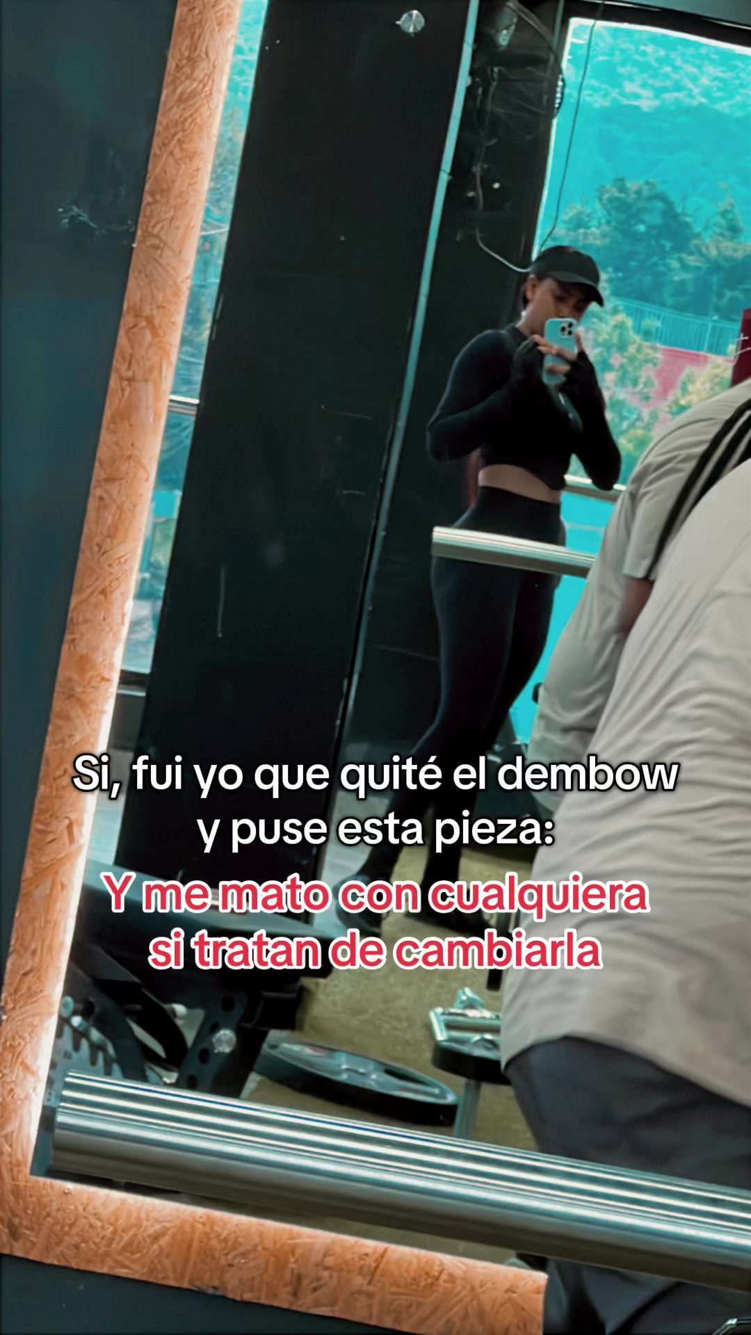 @Defne