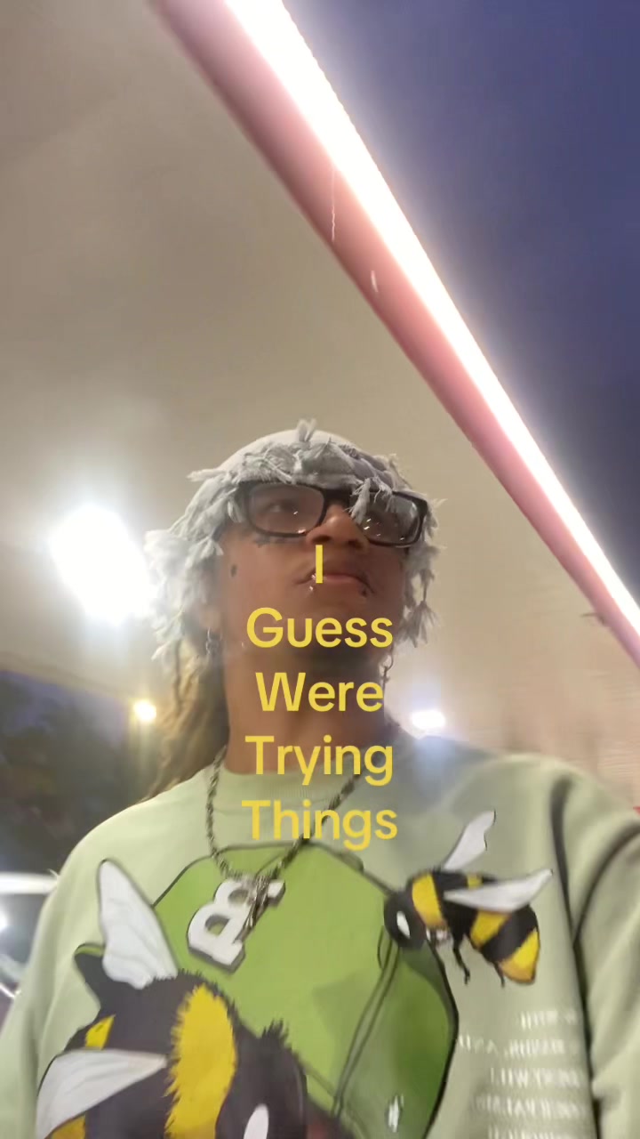 @whoz_twistann