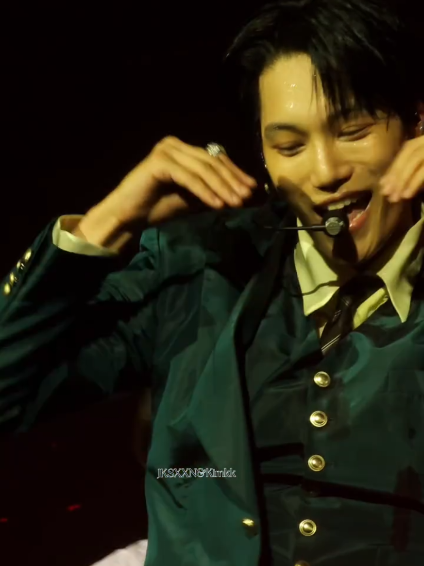 @acervo kim jongin