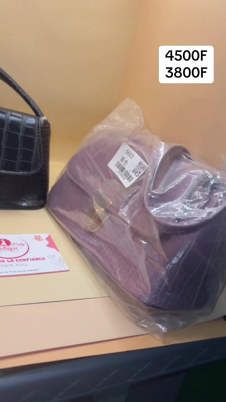 @prettyBoutique