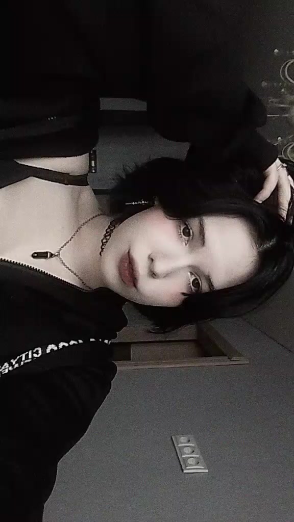 @❣יוגאַניאַ❣