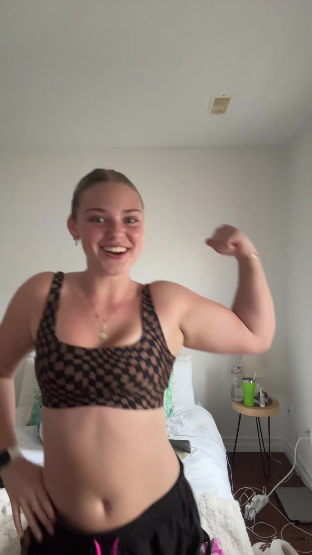 @kikisgnarlygainzz