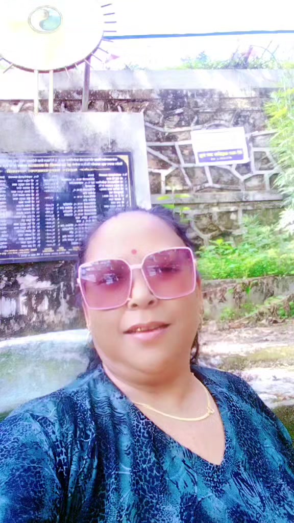 @संगिता थीङ