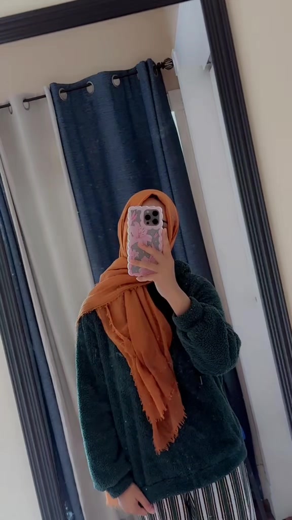 @مونا 🇺🇸🇵🇰