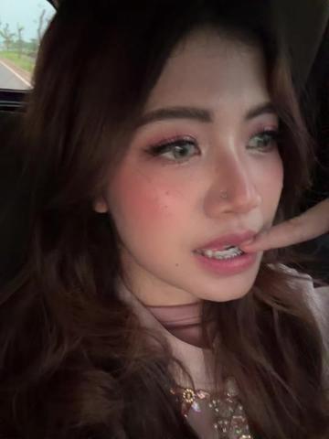 @g