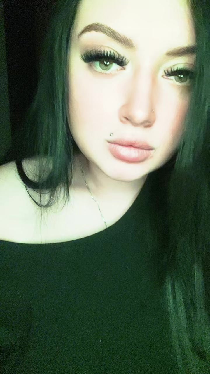 @Arisha 🕊