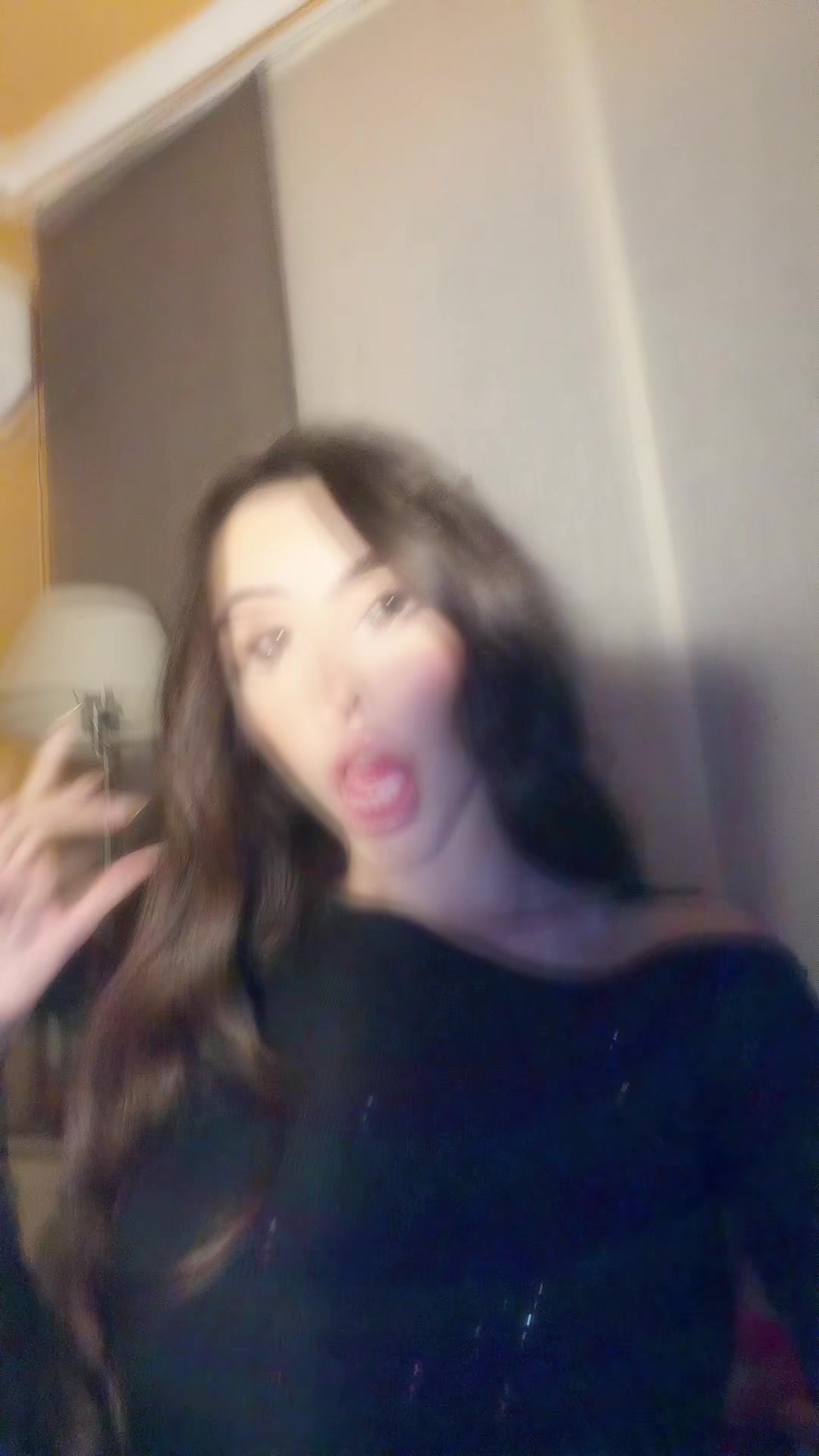 @nayiimtnez