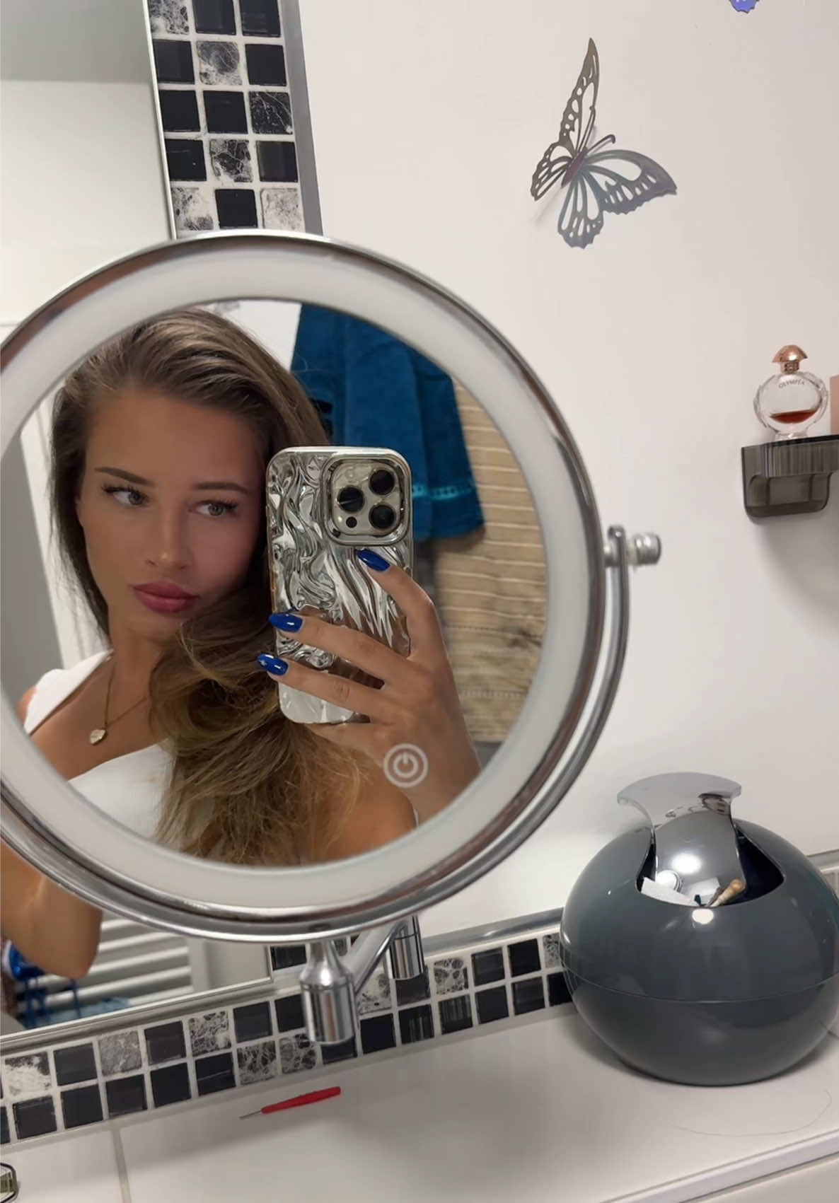 @goldenbvrbie