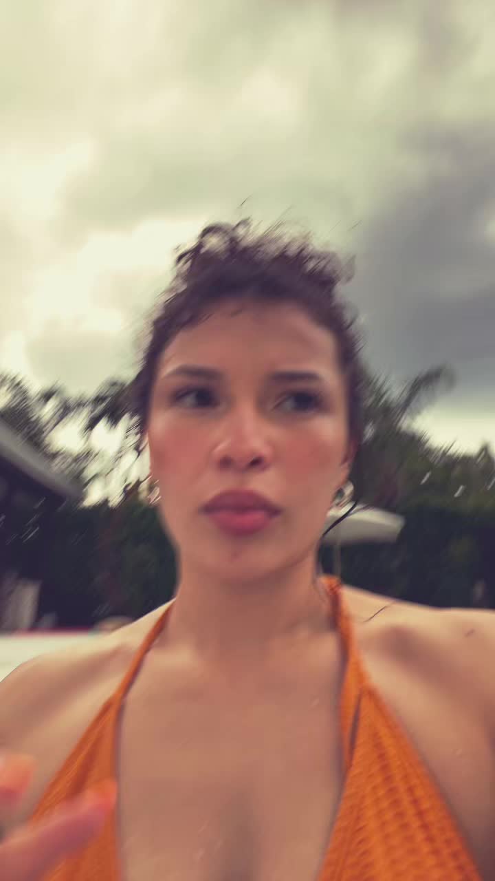 @mia