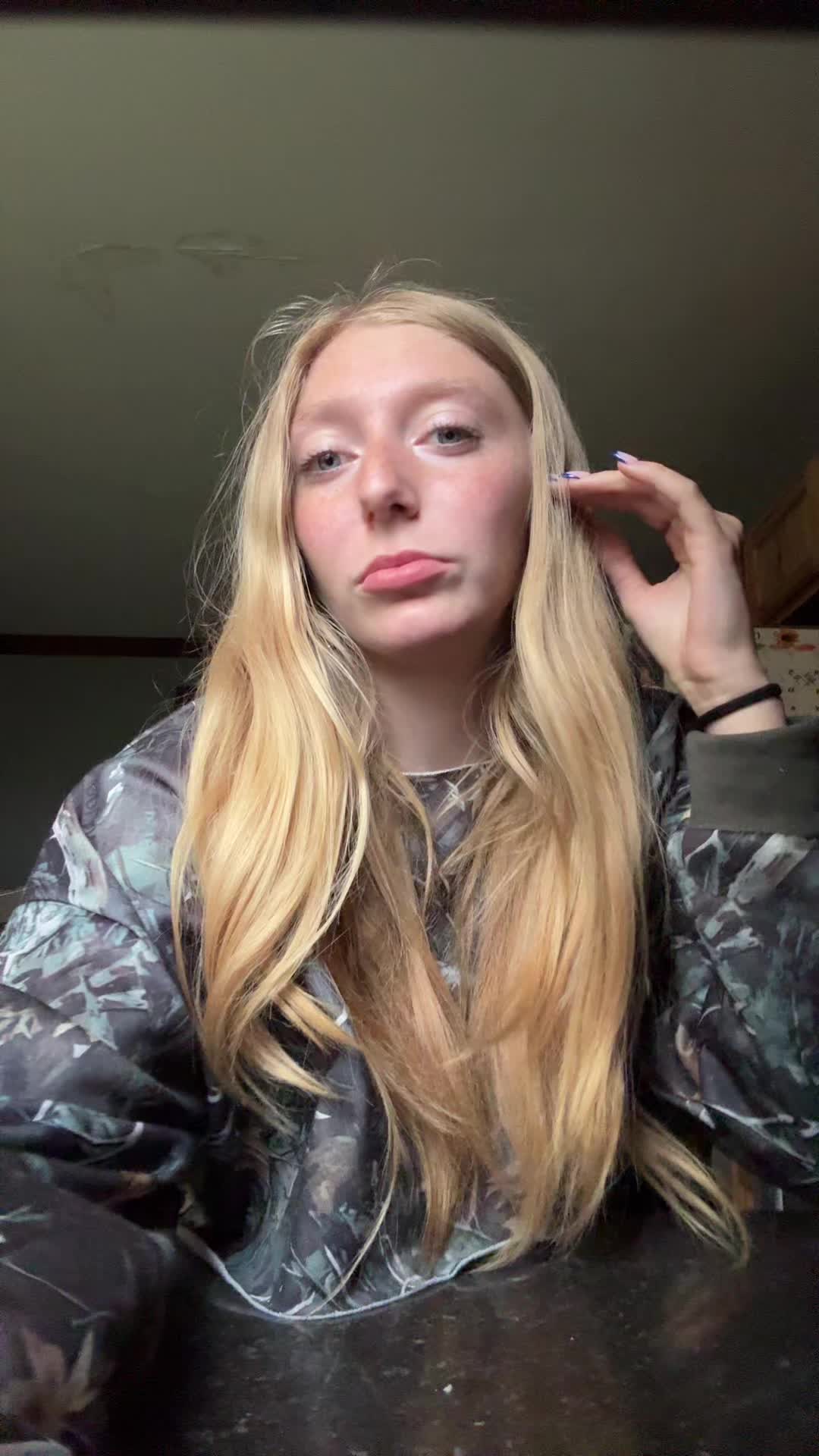 @carlee