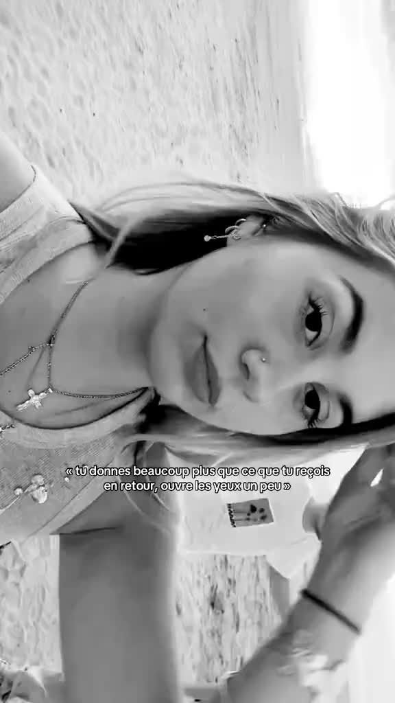 @flaviee