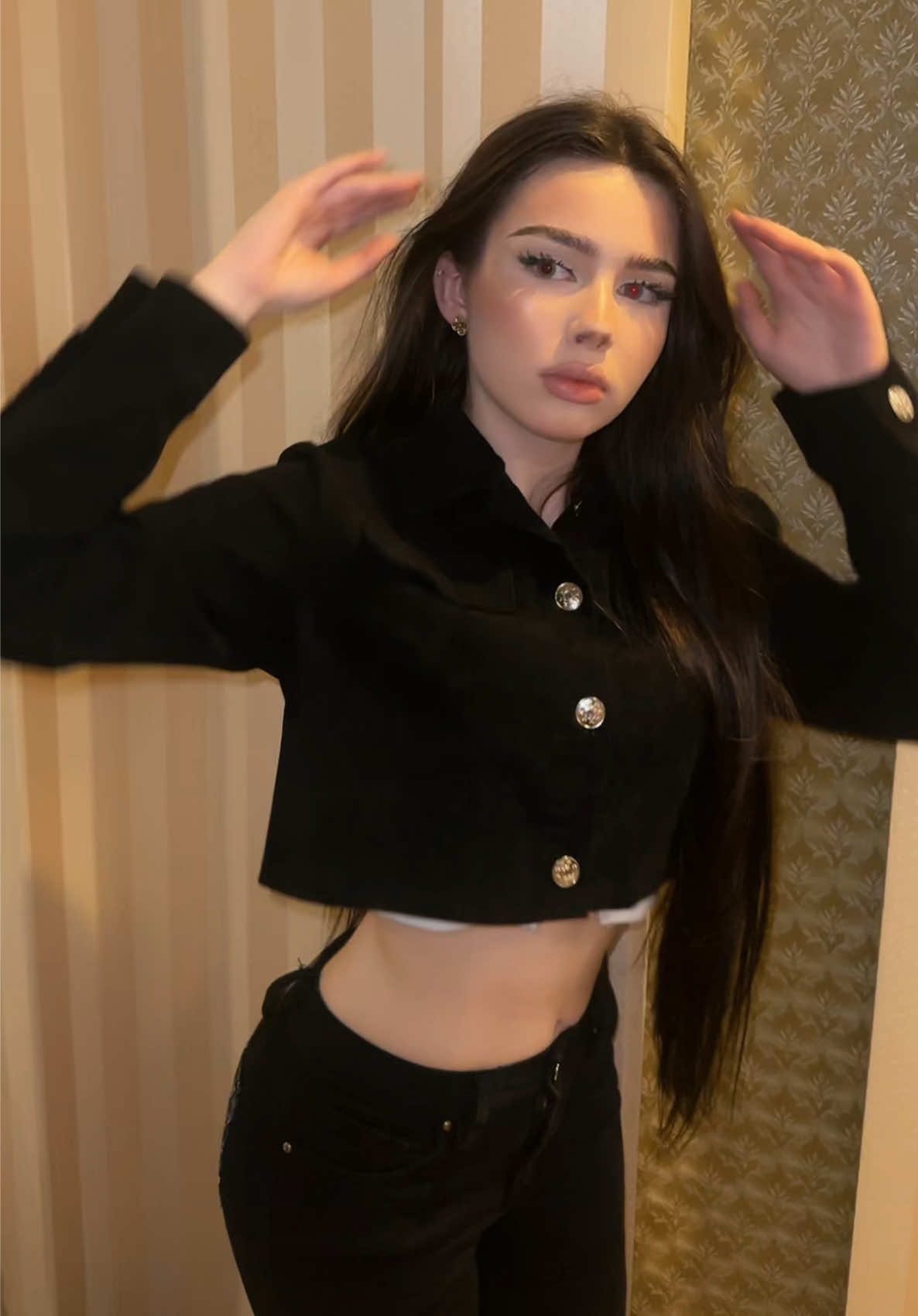 @Аннели