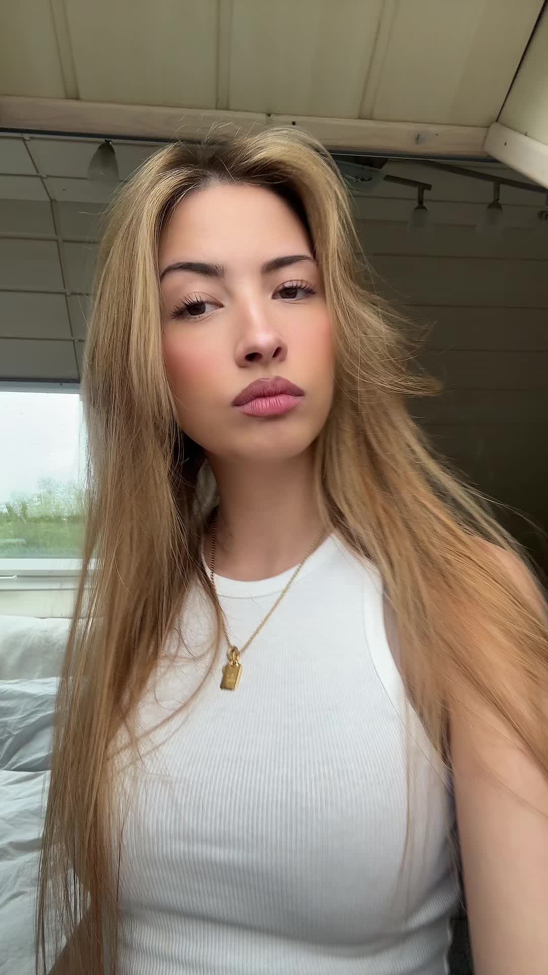 @&auml;nna🐒