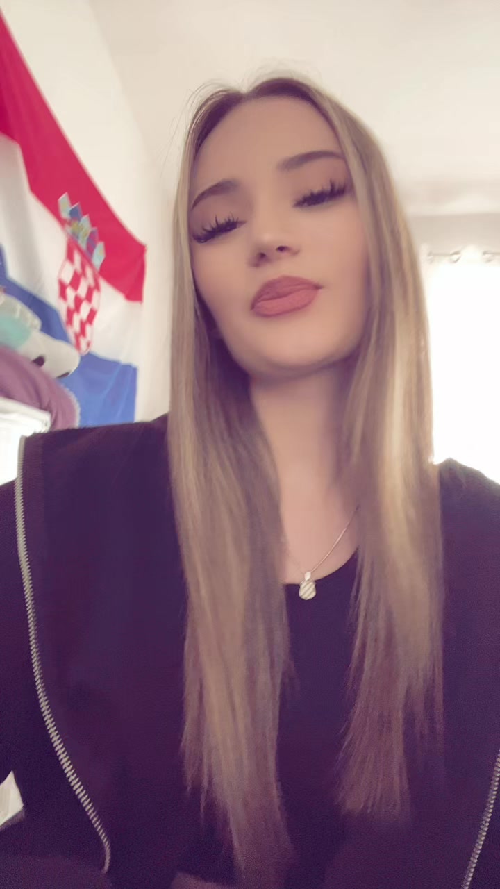 @ℳℴ𝓃𝒾𝓀𝒶