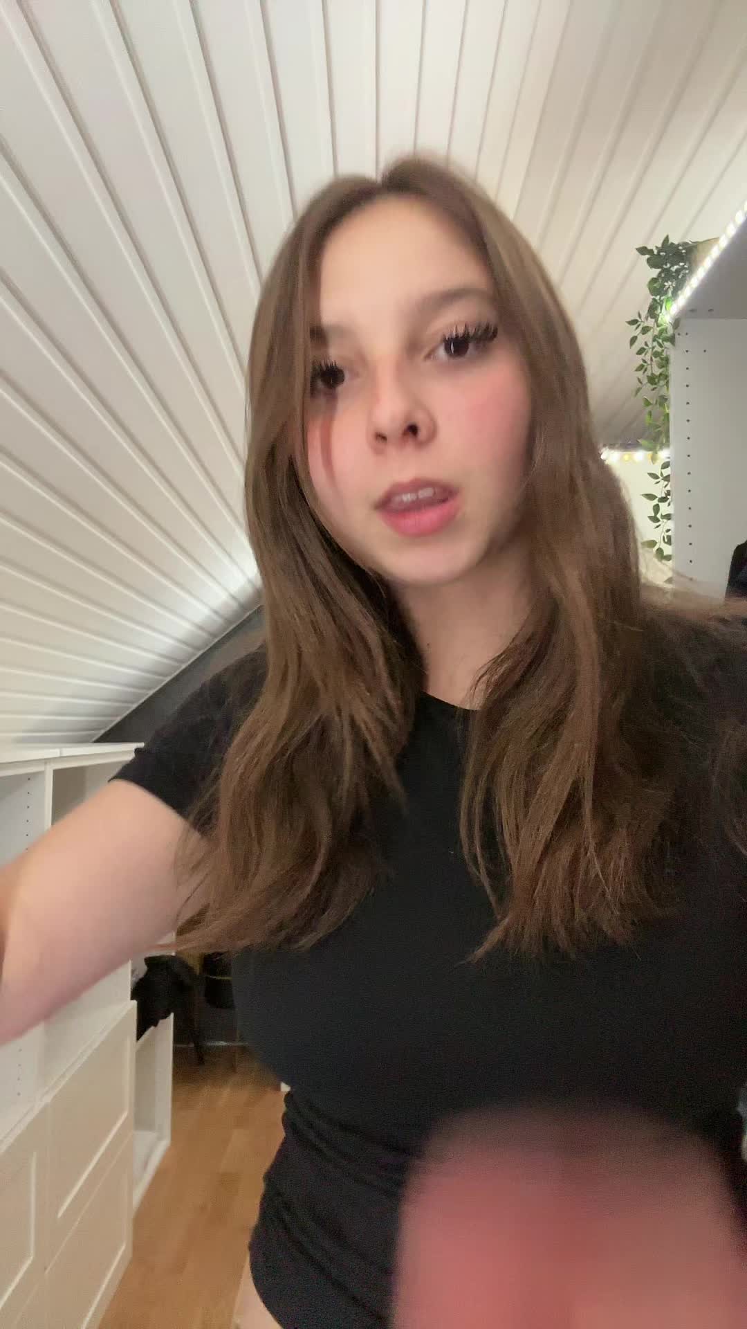 @𝐋𝐞́𝐚 ✞