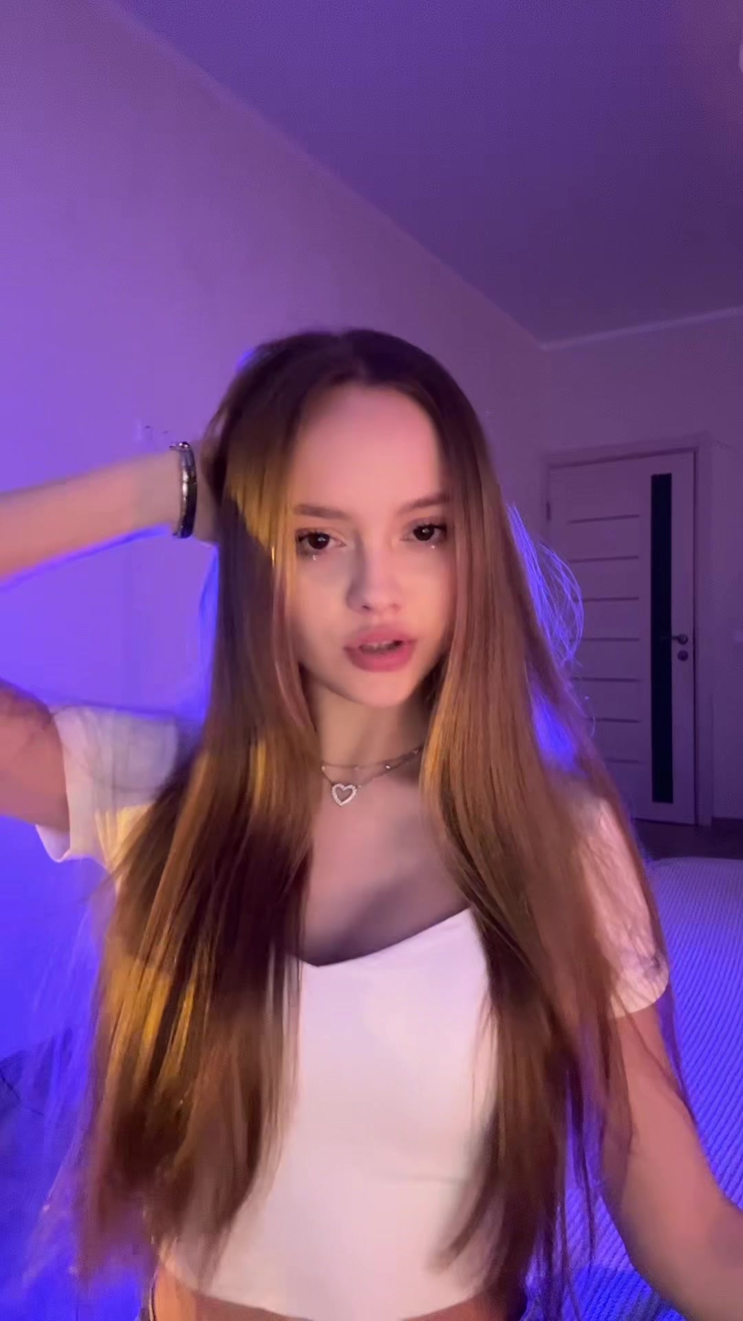 @ника клин