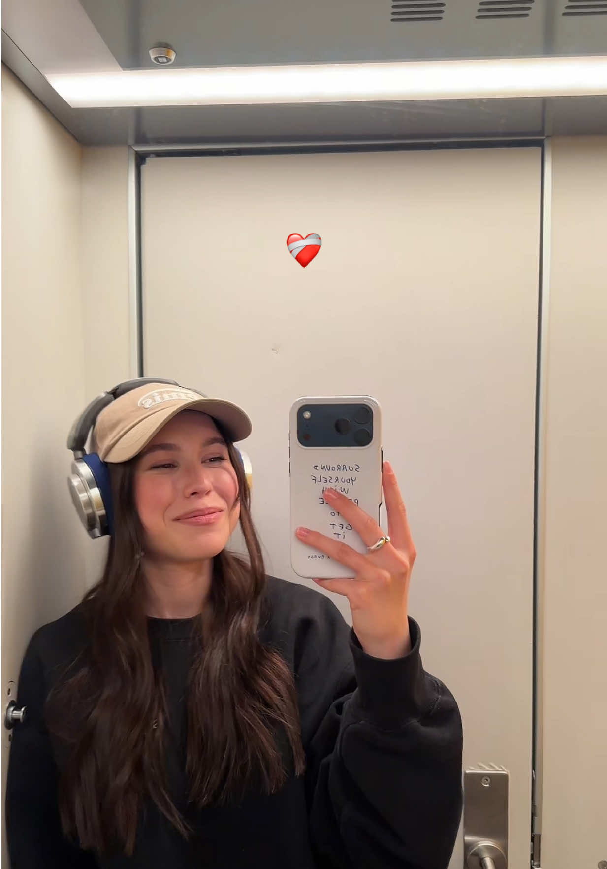 @ZOJA SKUBIS