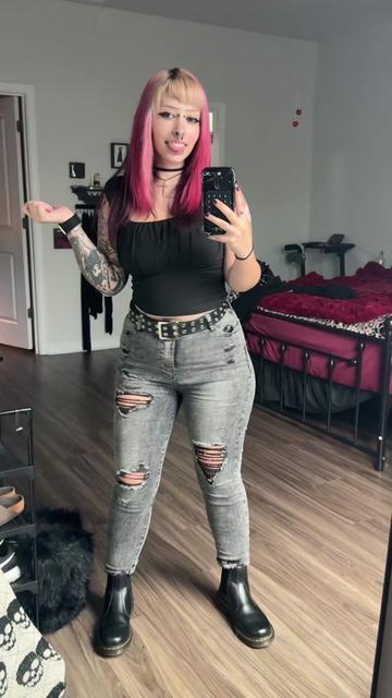 @JaneGothXo