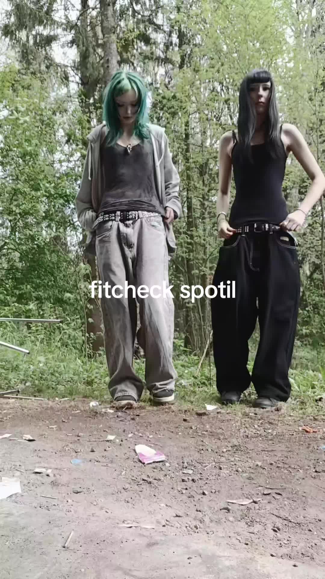 @🦇eronica
