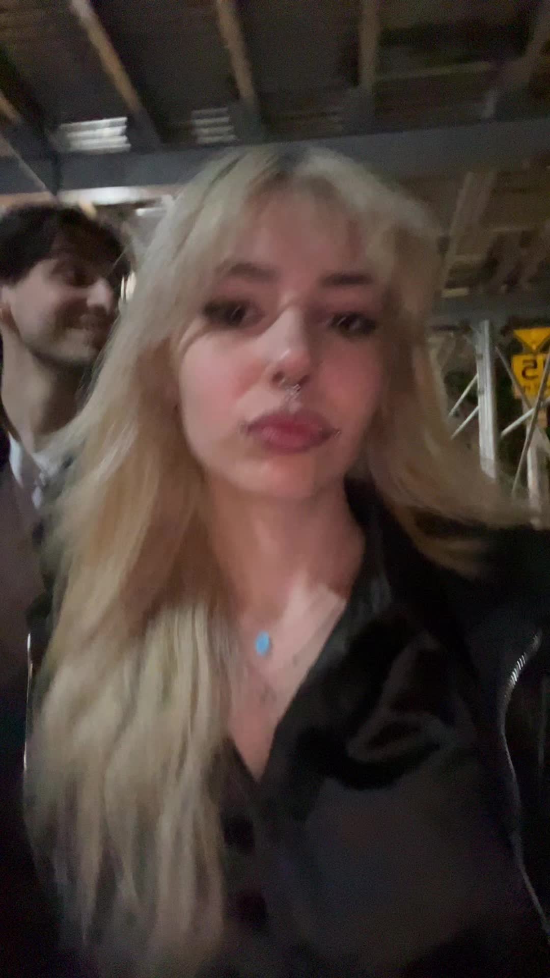 @𖦹lucy𖦹