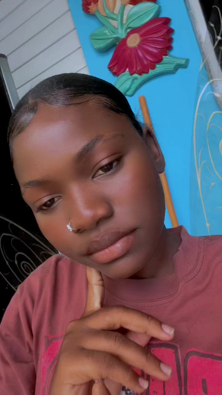 @𝓛𝓪𝓱 𝔂𝓾𝔂𝓾🧸💕2006🧃