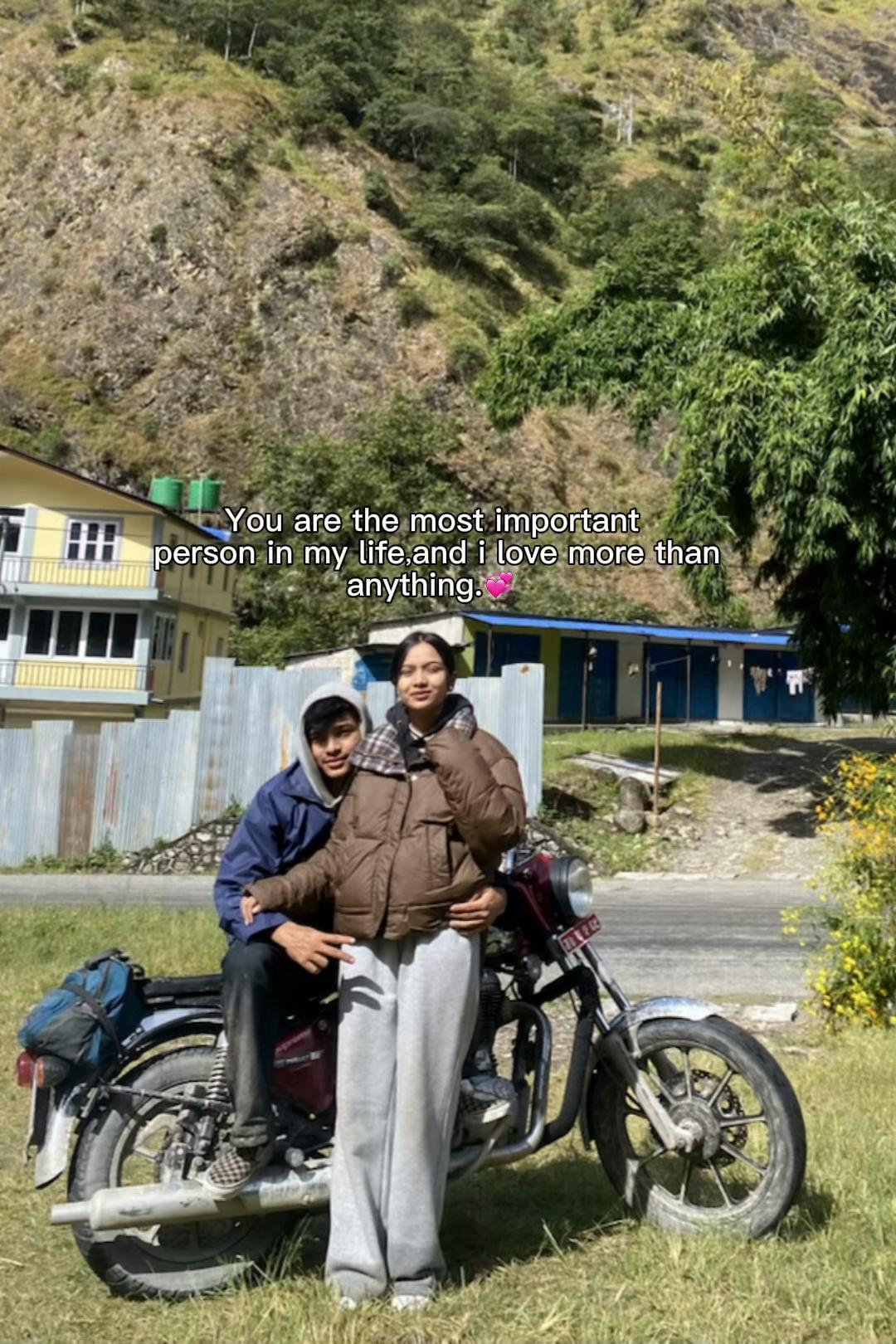 @🕊️