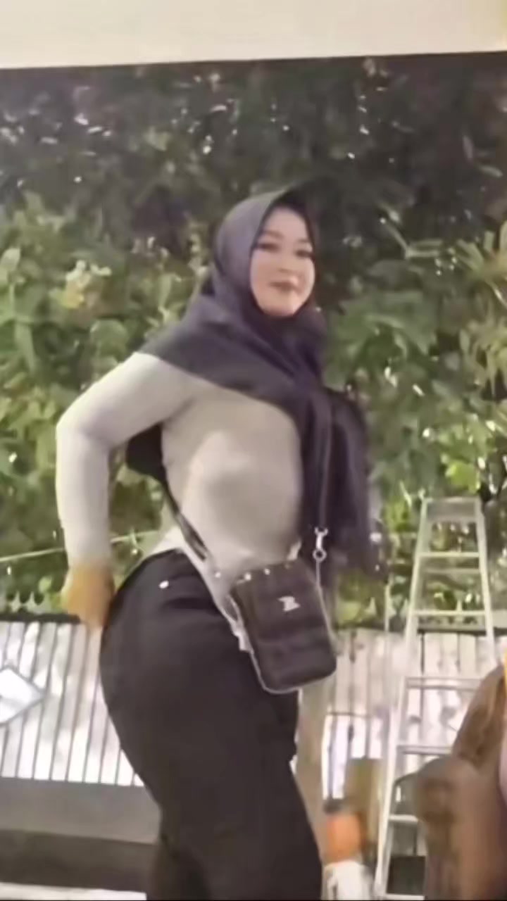 @DEWIasmara396