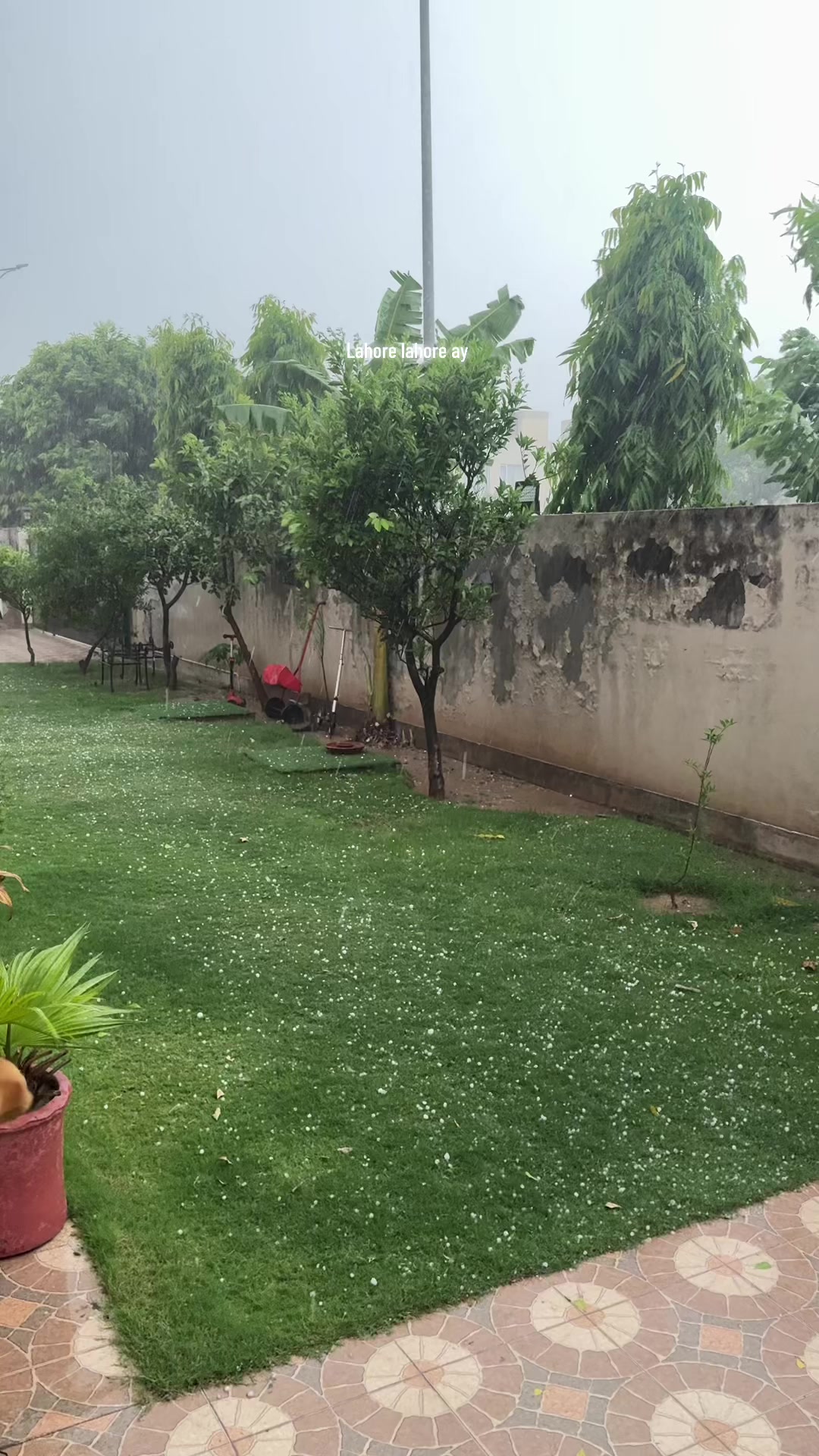 @Lahore lahore ay