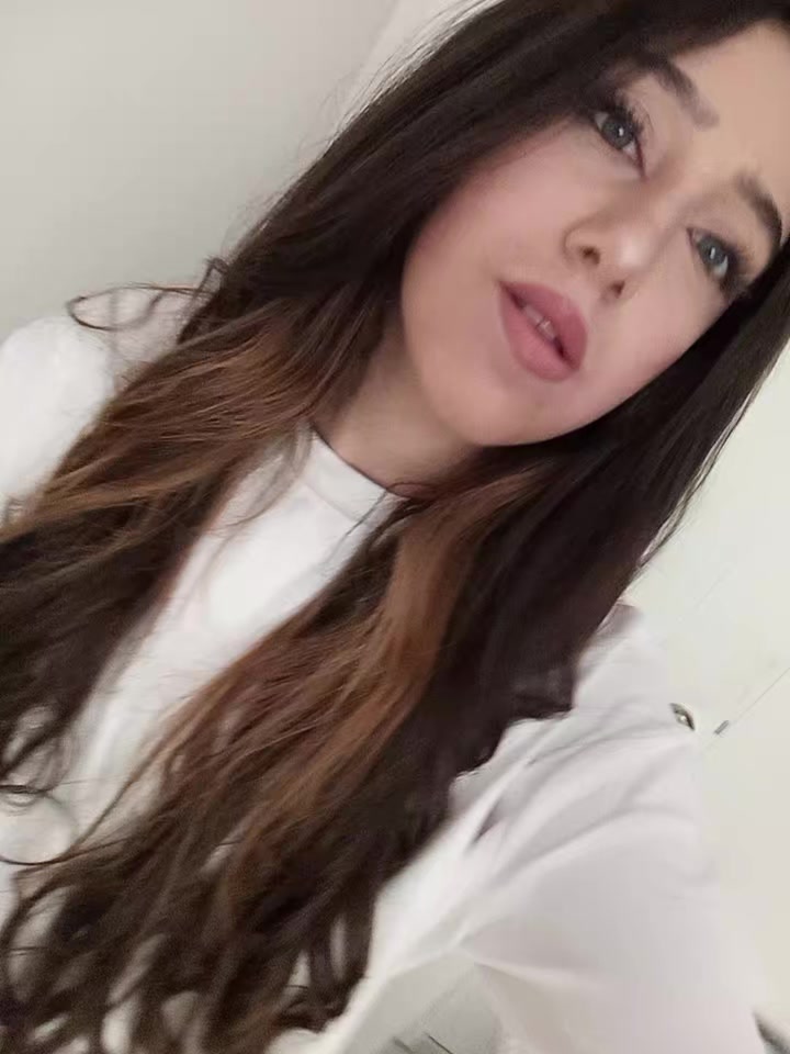 @🤍