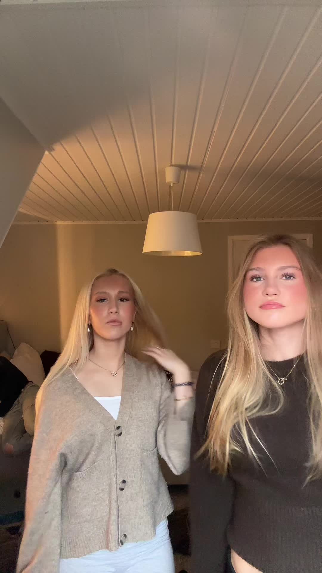 @dinrebecca1