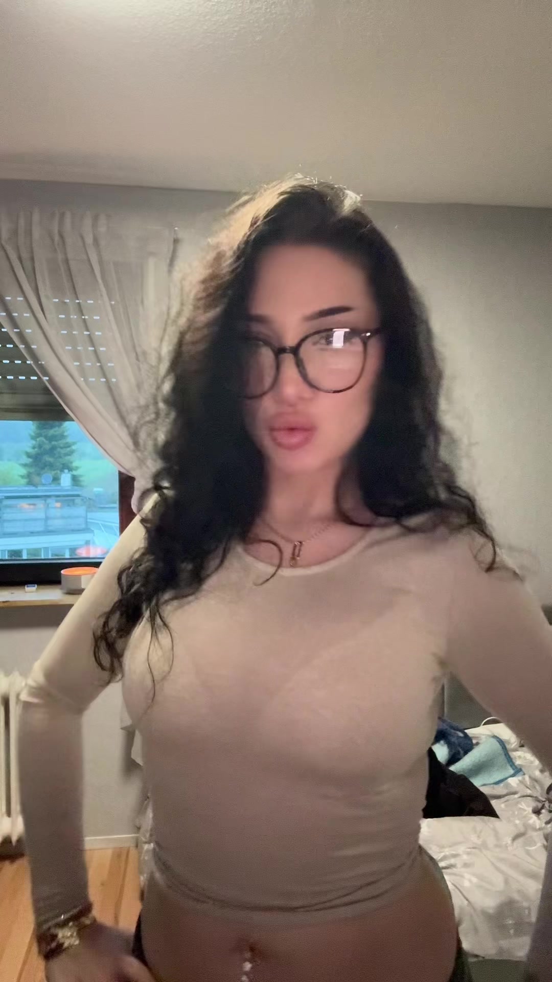 @yasmin