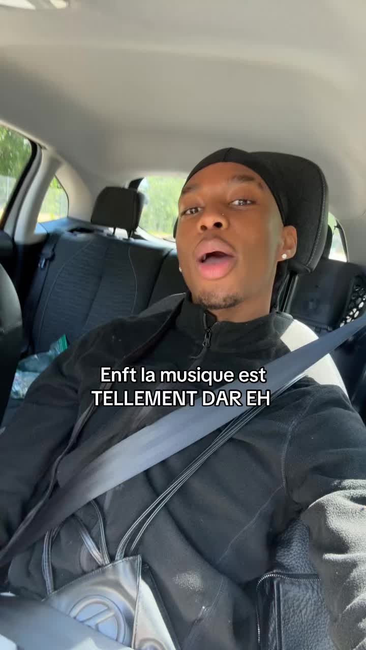 @J2 🌟