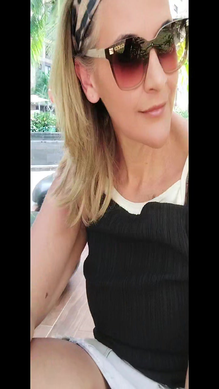 @Tijana Roux