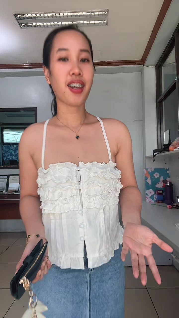 @J ᡣ𐭩
