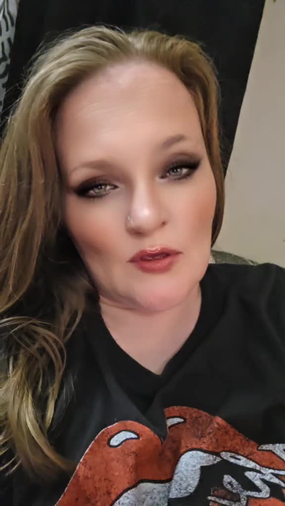 @Sarah🦇 🧛&zwj;♀️