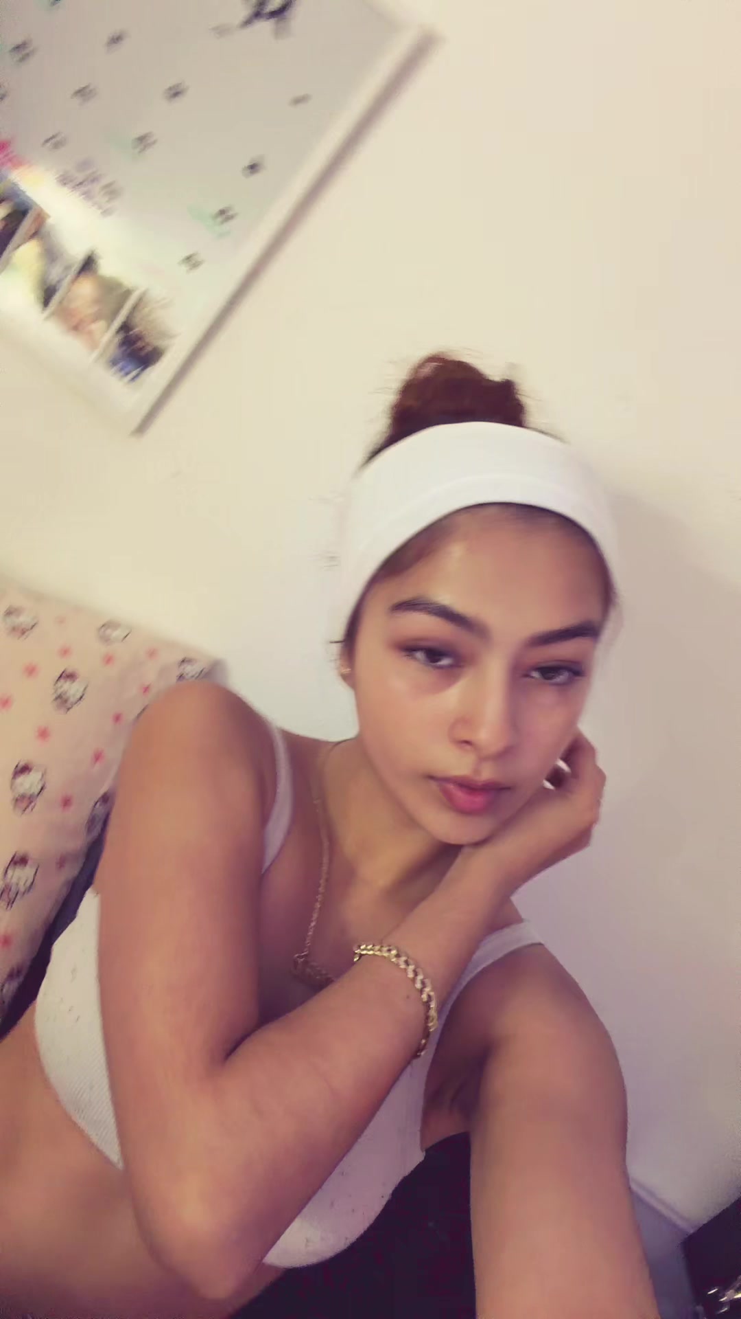 @👩&zwj;❤️&zwj;💋&zwj;👩