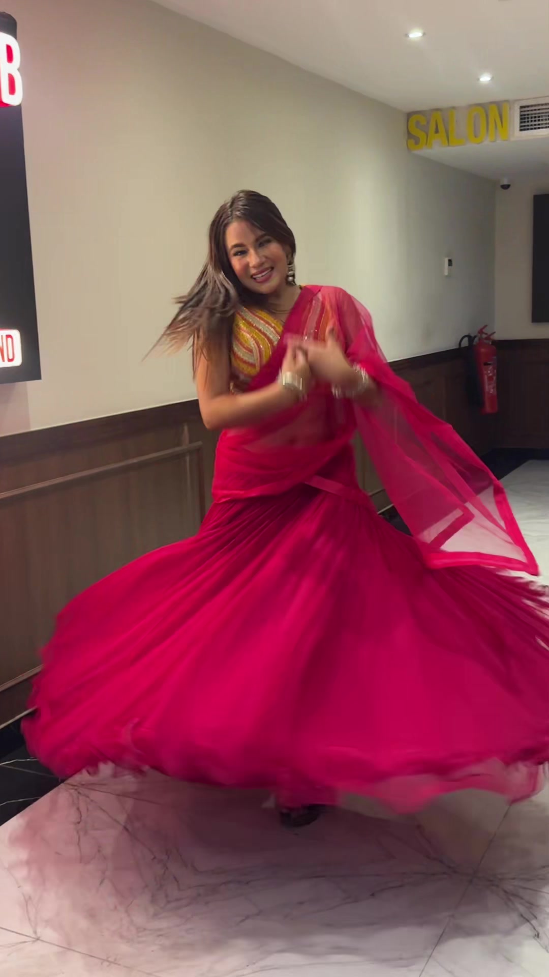 @असु