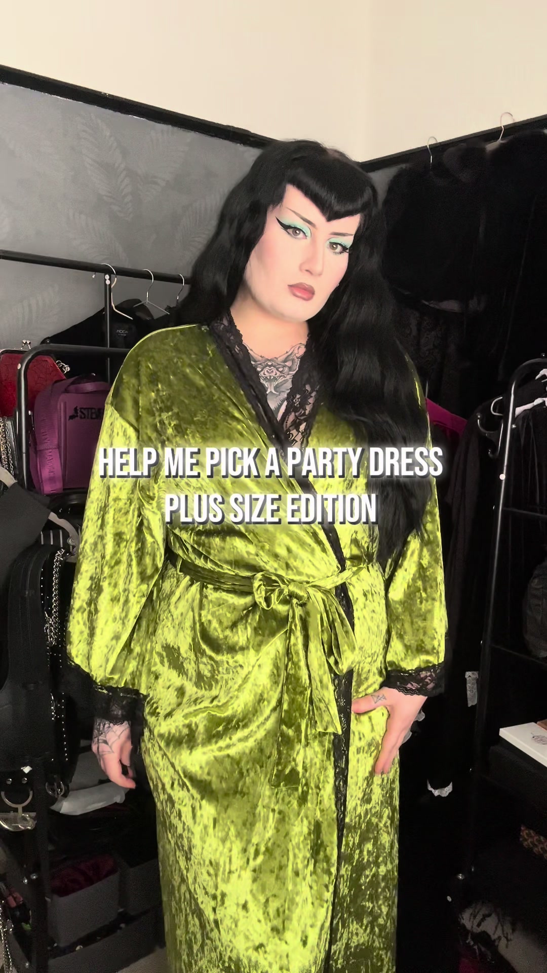 @thevampirerebecca