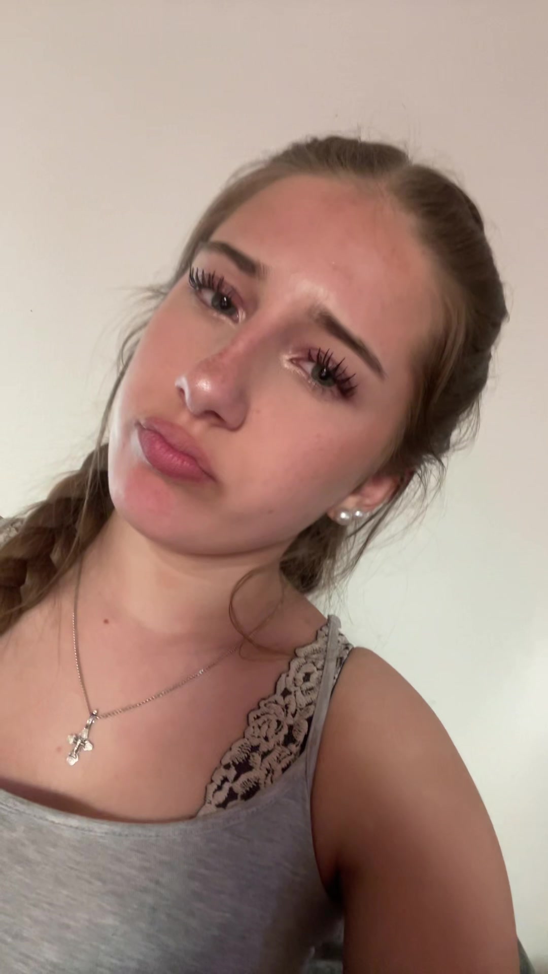 @⃟