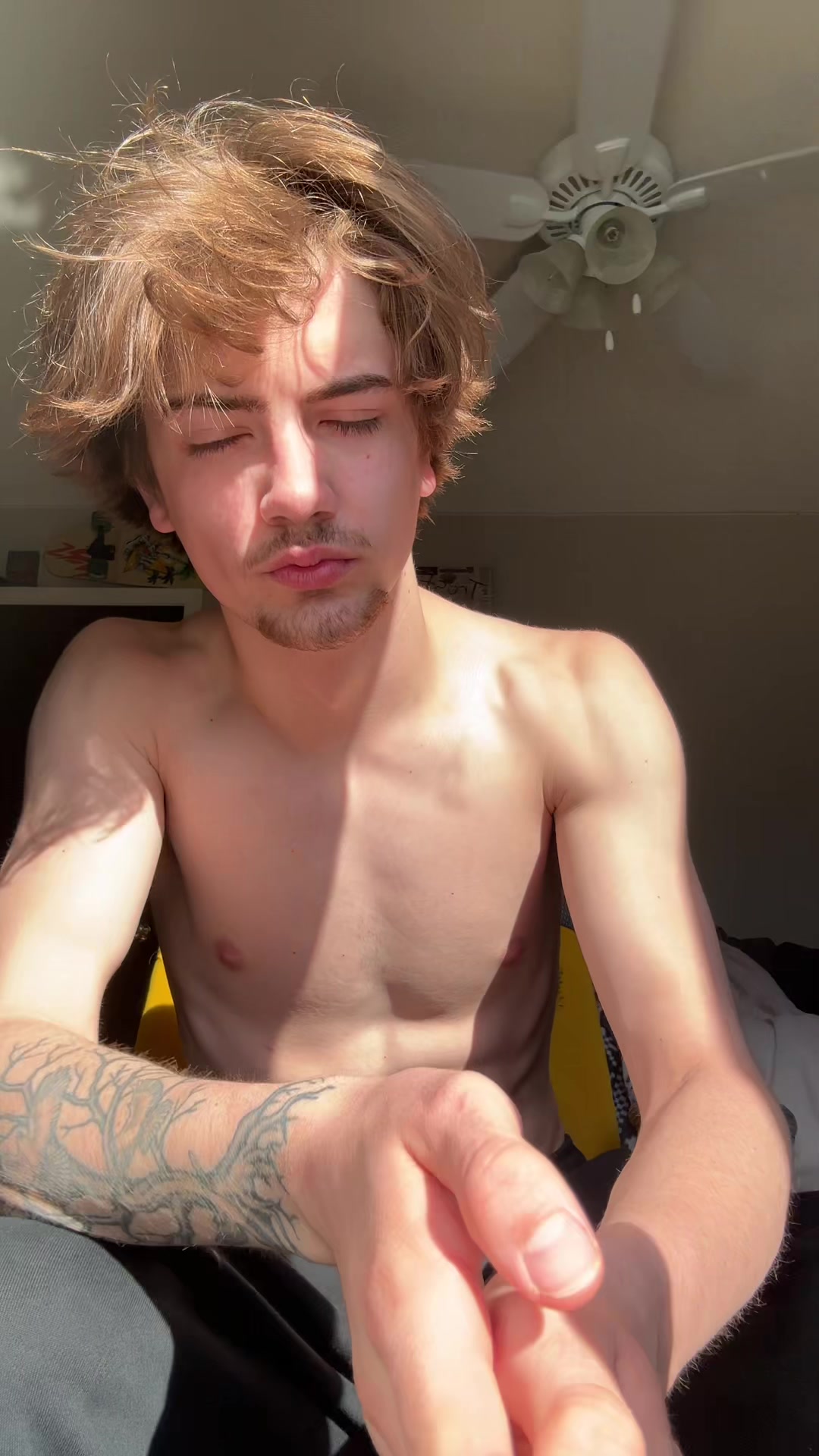@YourLocalVamp.2
