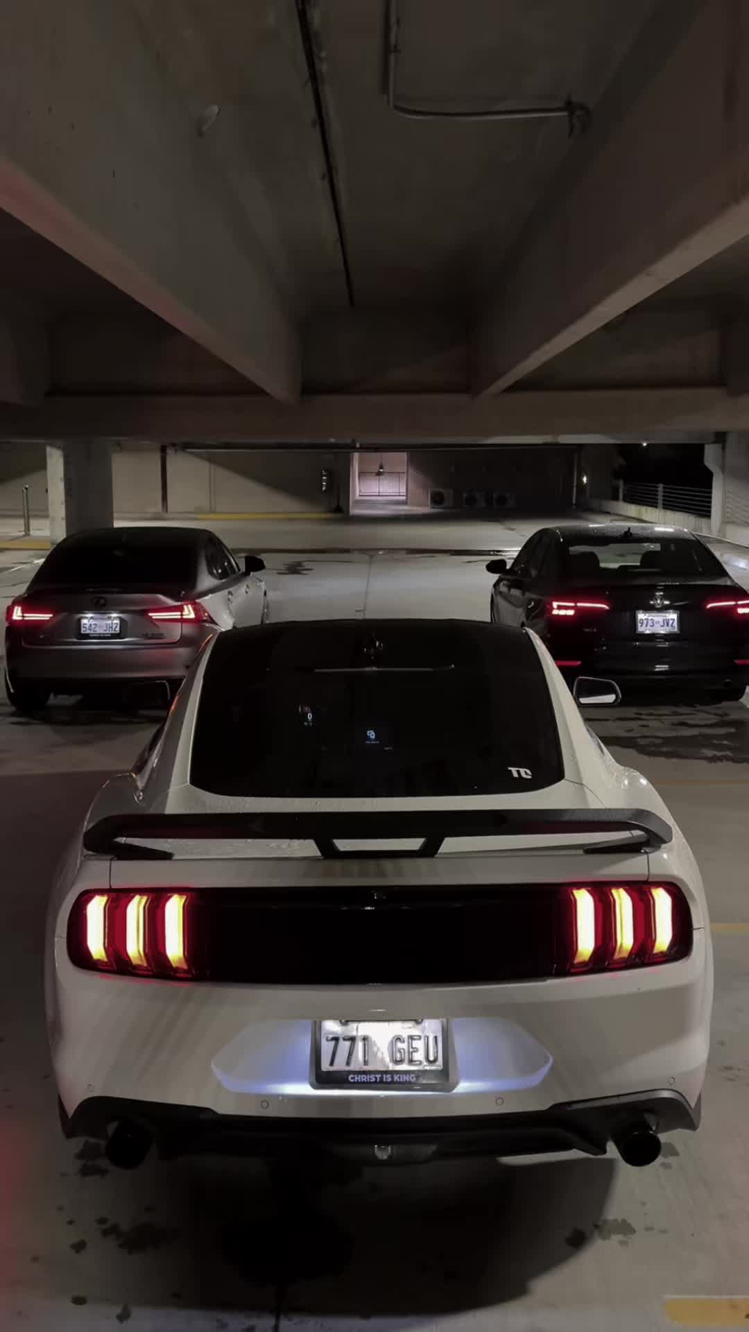 @_shotsbychris_