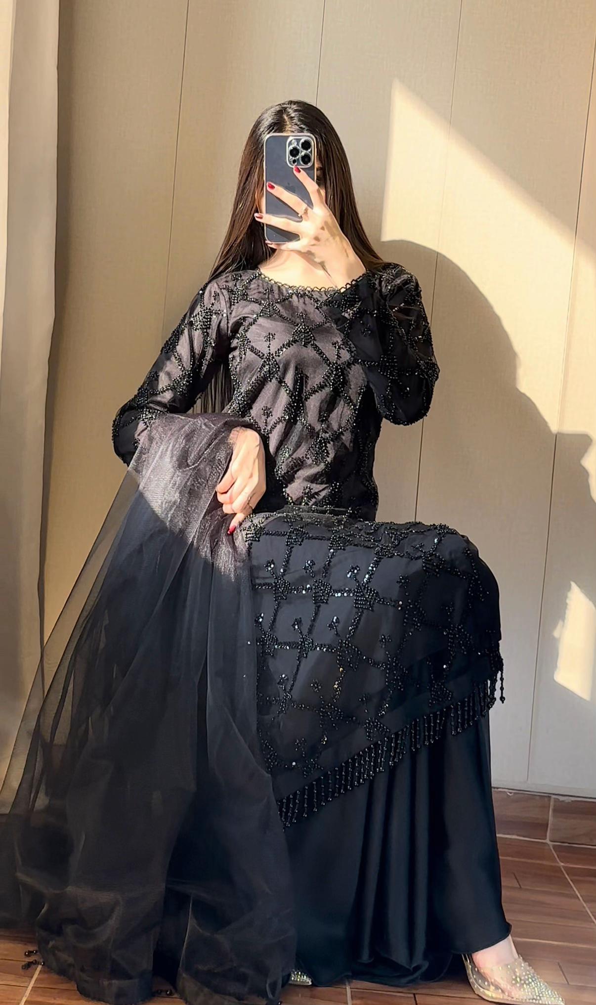 @aiesh.collectionuk